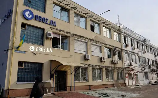 Office of OBOZ.UA editorial office was damaged as result of Shaheds attack on Kyiv. PHOTOS