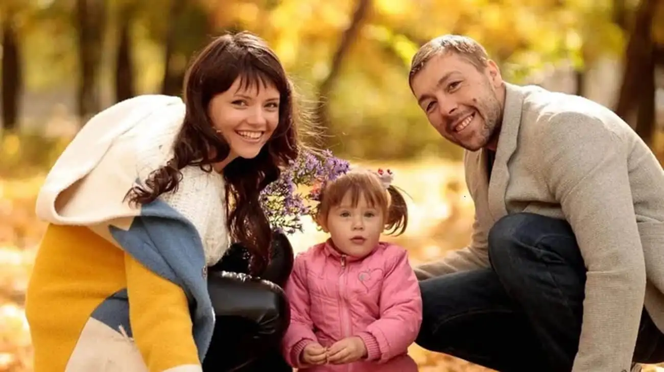 Details emerge of Kyiv family devastated by Russian overnight strike, with father and daughter dead