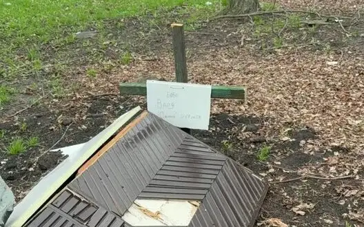 Graves of civilians start appearing between houses in Pokrovsk - media. PHOTO