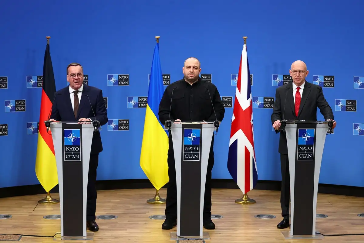Peace in Ukraine ‘appears out of reach’ in near future and Putin ‘dragging his feet’ on ceasefire