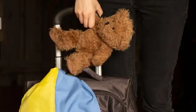Ukraine returns two more teenagers from TOT and Russia