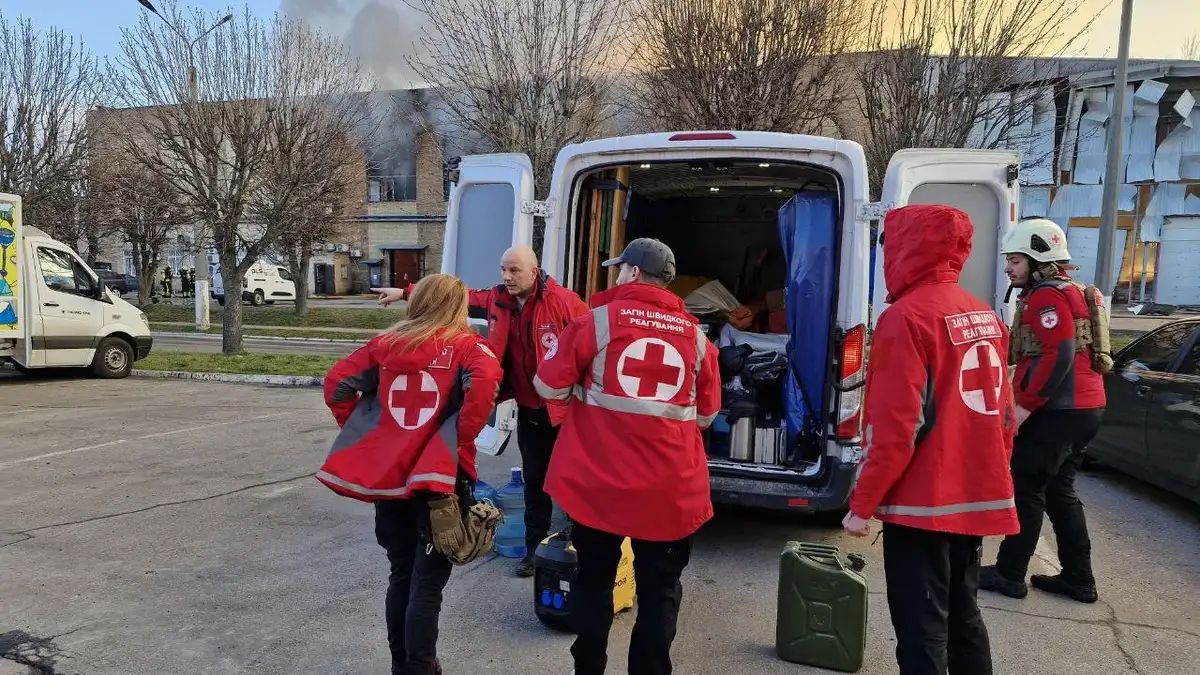 Ukrainian Red Cross opens aid point for victims of Russian UAV attack on Kyiv