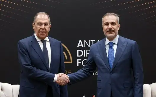 Turkish and Russian Foreign Ministers Fidan and Lavrov talk about ceasefire in Ukraine - media