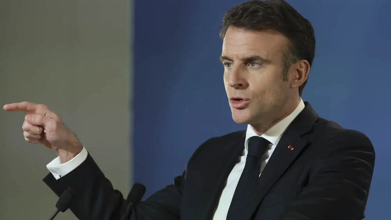 Macron: Russia chooses to continue war despite Trump's proposals