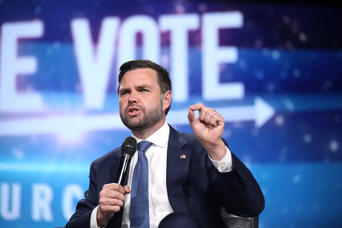 Vance responded harshly to Zelensky's accusations