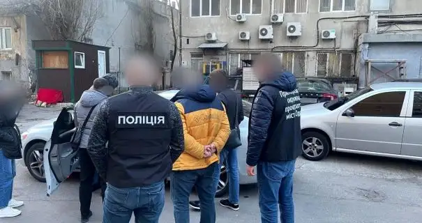 В Одесі ділок продав "посаду" за $3000 для ухилення від служби