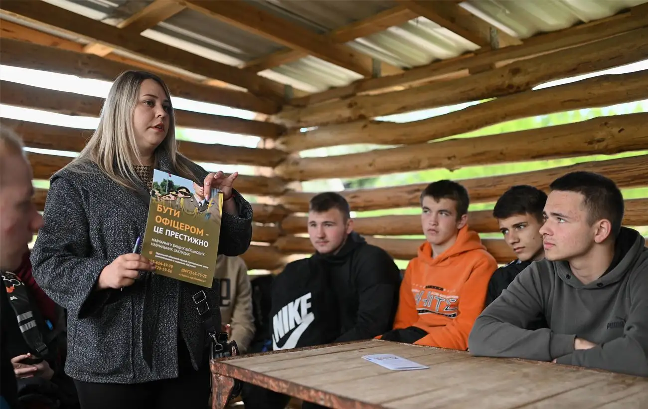 Воинский учет или штраф? В ТЦК напомнили, что необходимо сделать 17-летним украинцам