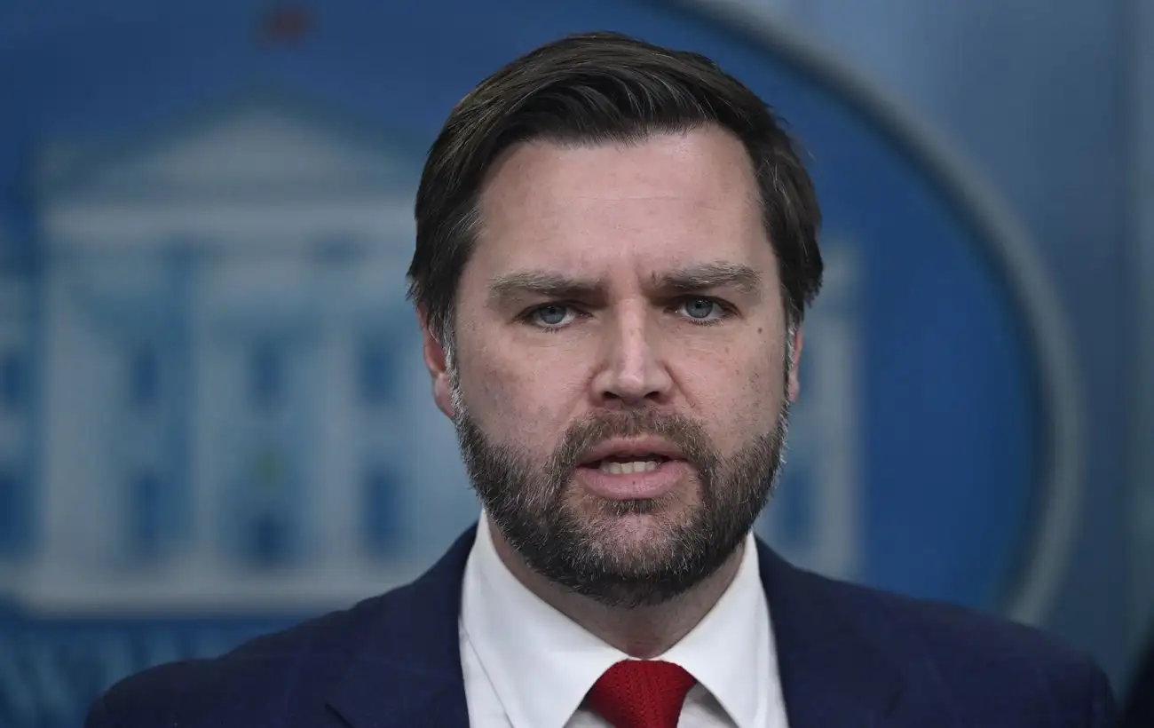 Венс знову погрожує виходом із переговорів: США висунули ультиматум Україні та РФ