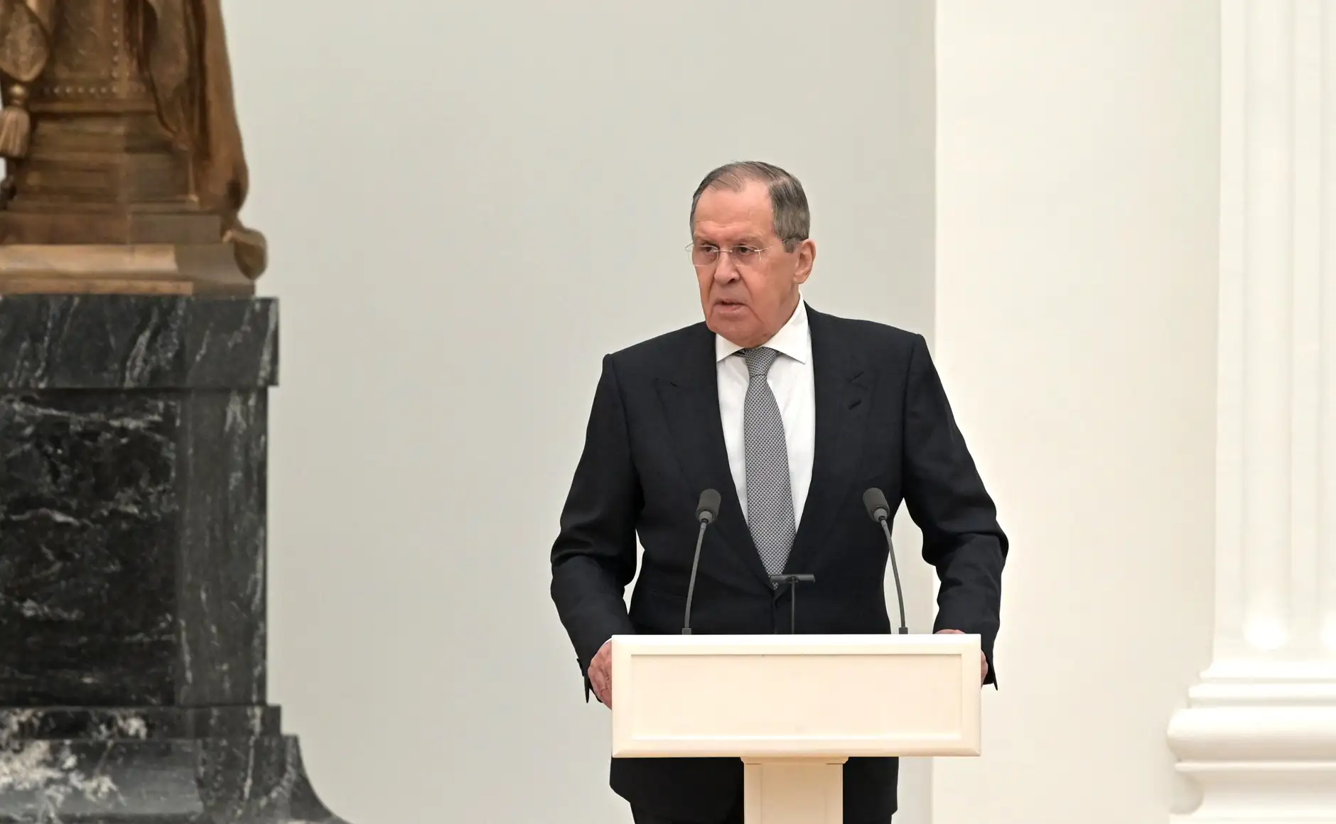 "We are ready to reach an agreement." Lavrov publicly addressed the US