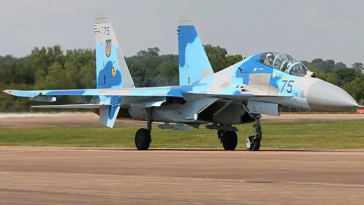 Ukraine loses Su-27 fighter, pilot ejects