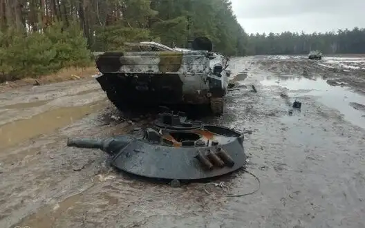 Total combat losses of Russian Federation since beginning of war are about 950,860 people (+1060 per day), 10,728 tanks, 27080 artillery systems, 22,352 armoured combat vehicles. INFOGRAPHICS
