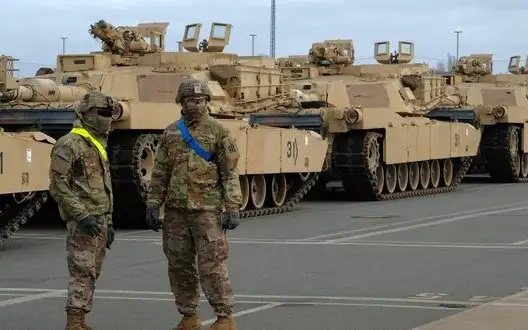49 M1A1 Abrams tanks, which Australia was supposed to transfer to Ukraine, still remain in the country - ABC