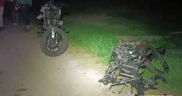 В ДТП з мотоциклами на Хмельниччині травмувалися четверо підлітків