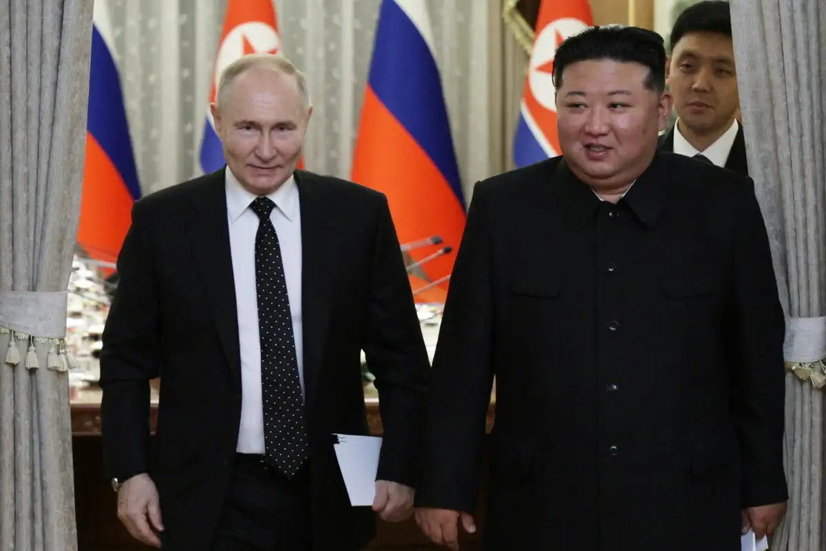 What is the new road bridge North Korea is building with Russia?
