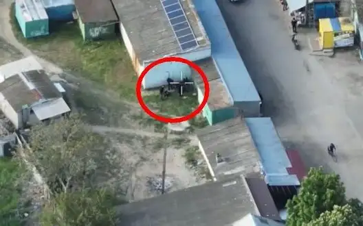 Drone operator eliminated seven occupiers who had gathered behind market stall in occupied city of Oleshky. VIDEO