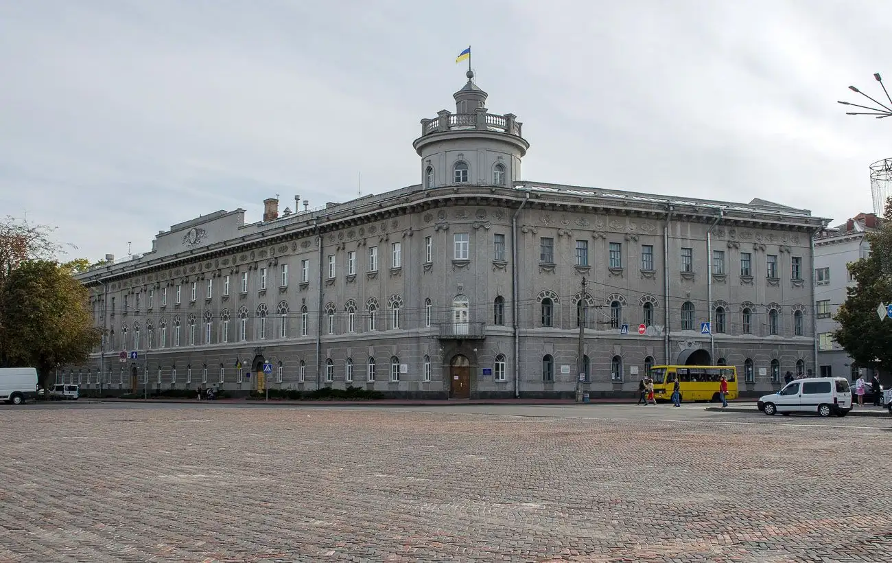 У Чернігівській області зруйновано 100 підприємств: як регіон відновлюватиме економічний потенціал