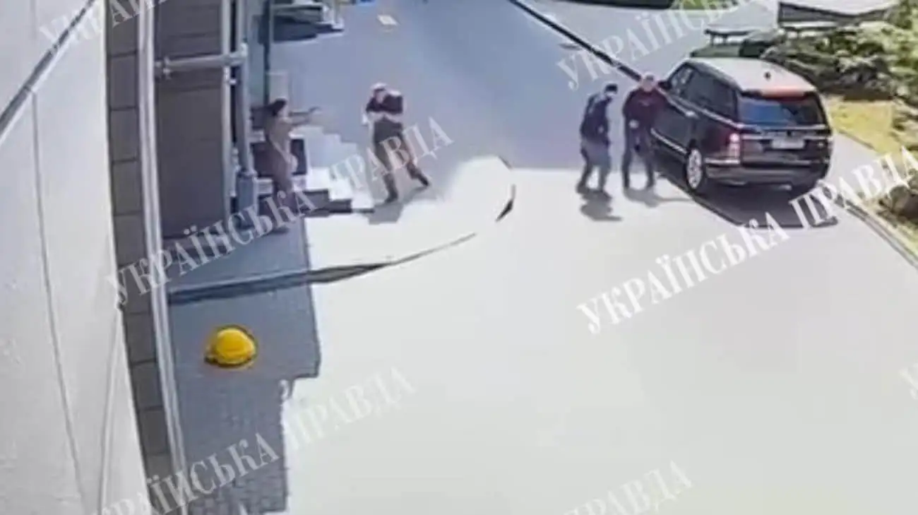 "Украинская правда" получила видео покушения на Стерненко