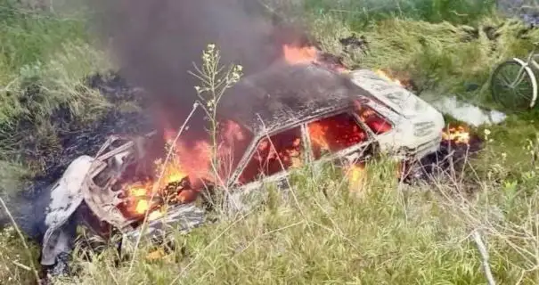 Россияне уничтожили гражданский автомобиль на Запорожье