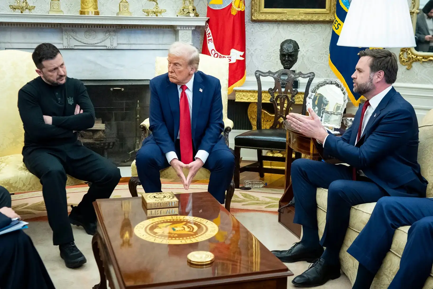 Соглашение о ресурсах Украины: Трамп дал Зеленскому "роял-флеш" перед Путиным, – Бессент
