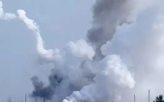 Explosions were heard in occupied Crimea at night: residents reported massive attack. VIDEO
