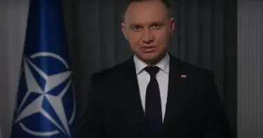 Вопросы оккупированных РФ украинских территорий будут поднимать на переговорах - Дуда