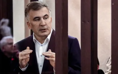 У Тбілісі суд оголосив новий вирок Саакашвілі