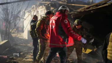 Russian attack on Zaporizhzhia: 12 people injured and 3 killed – photo, video