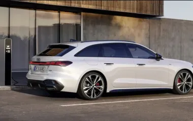 Audi представила одразу два плагін-гібриди: ціни та характеристики новинок
