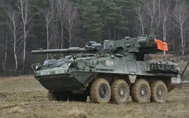 "Стальной фронт" Ахметова начал производство защиты для БТР Stryker