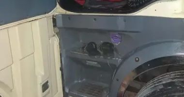 У Тернопільській області на стоянці для вантажівок виявили труп чоловіка