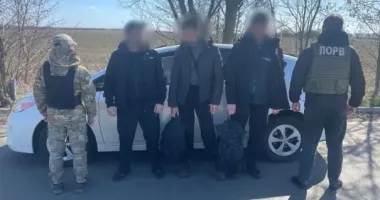 В Одесской области полицейские задержали таксиста с двумя пассажирами, пытавшимися незаконно пересечь государственную границу