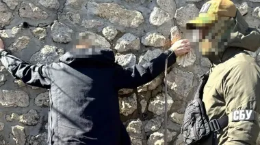 СБУ схопила у Тернополі 2-х агентів РФ, які прямували встановлювати бомбу біля ТЦК