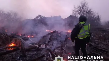 Russians launch airstrike on Krasnopillia in Sumy Oblast, damaging house, injuring person – photo