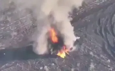 Russian T-80BVM Tank explodes after being hit by Ukrainian FPV drone. VIDEO