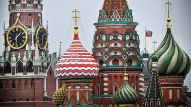 Capital outflow from Russia nears US$300bn over three years