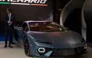 Lamborghini представила новый гибридный суперкар