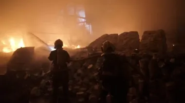 Nighttime Russian attack on Kyiv: fires reported in two districts, two people injured – photos
