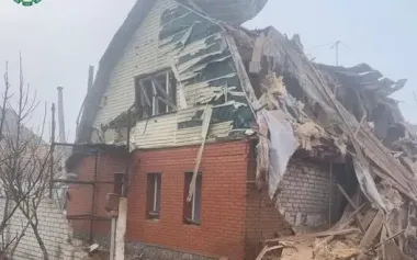 Consequences of enemy attack on Kharkiv and its suburbs: four injured, damaged houses and business. PHOTOS