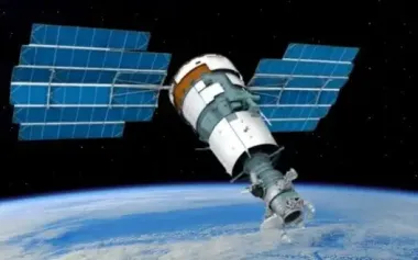 Russia may use nuclear weapons against satellites in space - Rutte