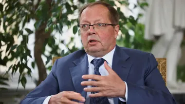Russian ambassador doesn't deny that Moscow tracks UK submarines