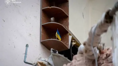 "It’s a sign": Ukraine's State Emergency Service shows untouched flag among ruins in Sumy – video, photos