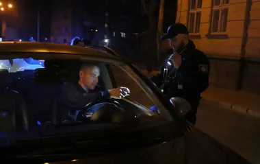 Великдень під час війни: у Хмельницькій області змінять комендантську годину