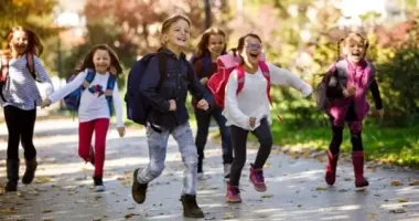Літні канікули-2025: школярі відпочиватимуть менше, ніж зазвичай