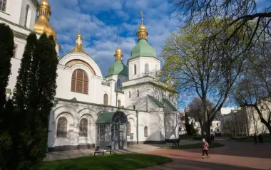 Чи потрібна парасолька на Великдень? Якою буде погода на святкові вихідні
