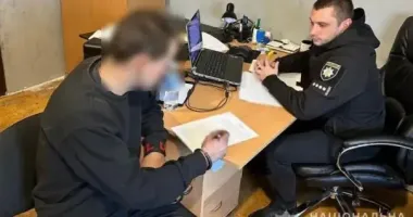 У Дніпрі чоловік напав з ножем на власника квартири, де він орендує кімнату