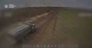 Бойцы ГУР показали, как уничтожают логистику оккупантов на Запорожье