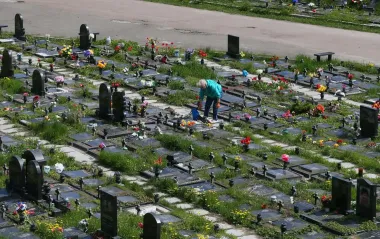 У Києві на поминальні дні запустять спецрейси до кладовищ: перелік маршрутів і графік