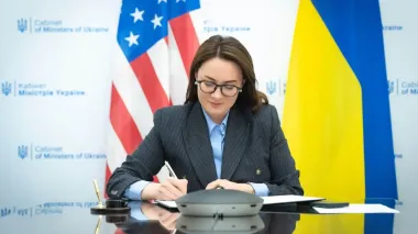 Україна та США підписали меморандум про намір укласти угоду про корисні копалини