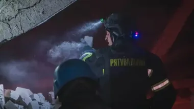 Russian missile hit high-rise building in Kharkiv: person killed, many injured