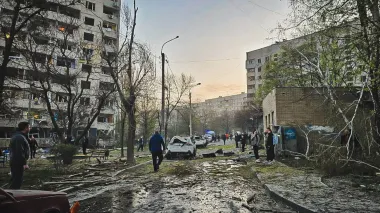 Russians hit Kharkiv with Iskander missiles, blowing it up in the air so it causes more damage – photos, video